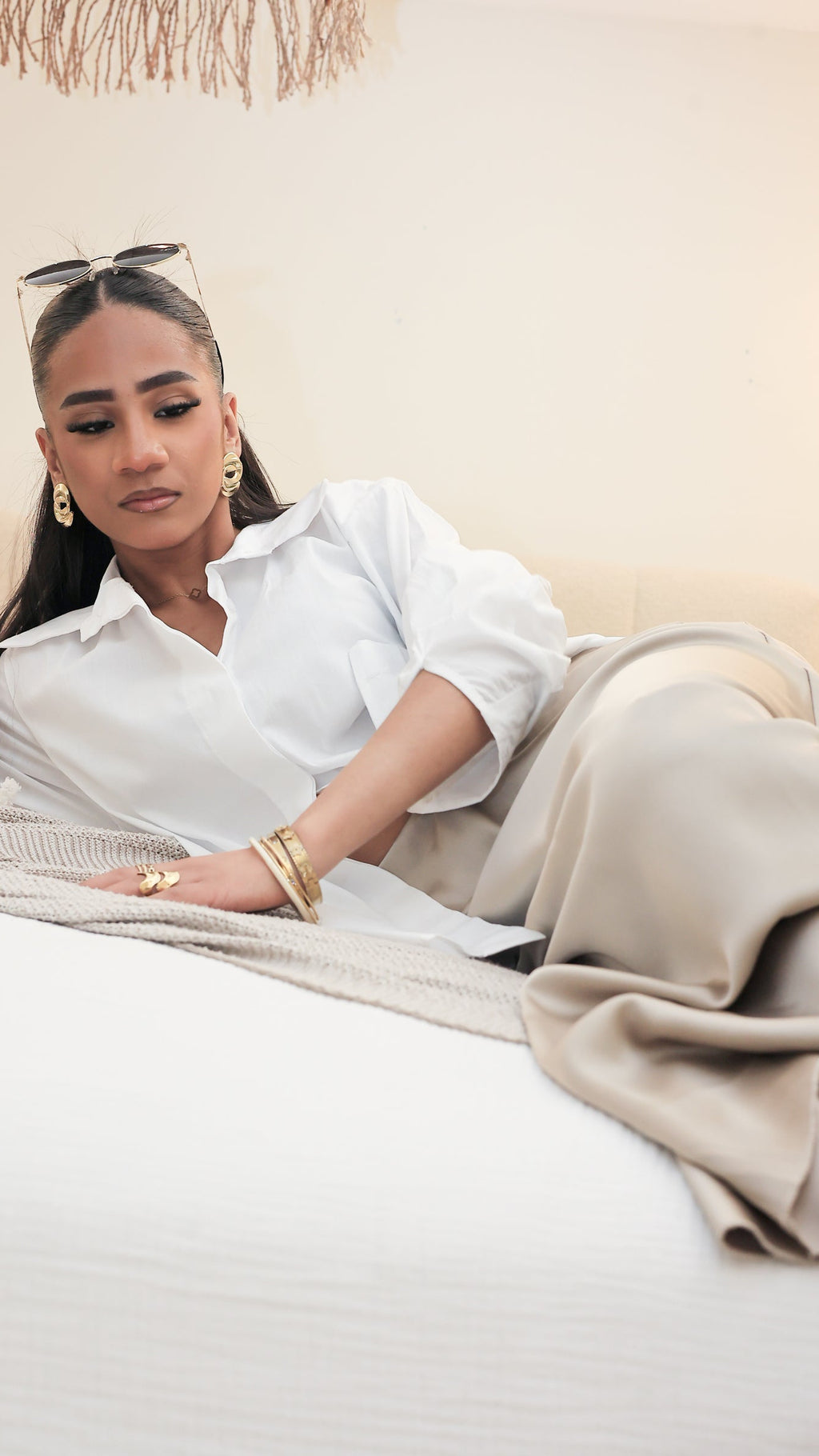 Jupe Longue Satinée beige – Élégante & Modeste