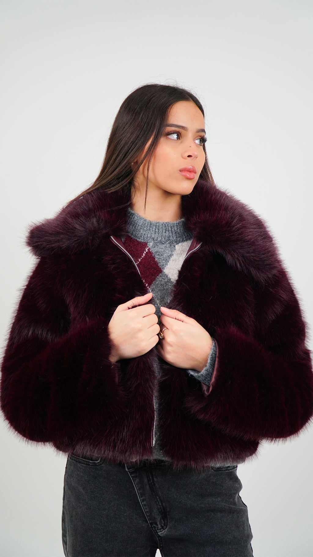VESTE FEMME EN FAUSSE FOURRURE BORDEAUX