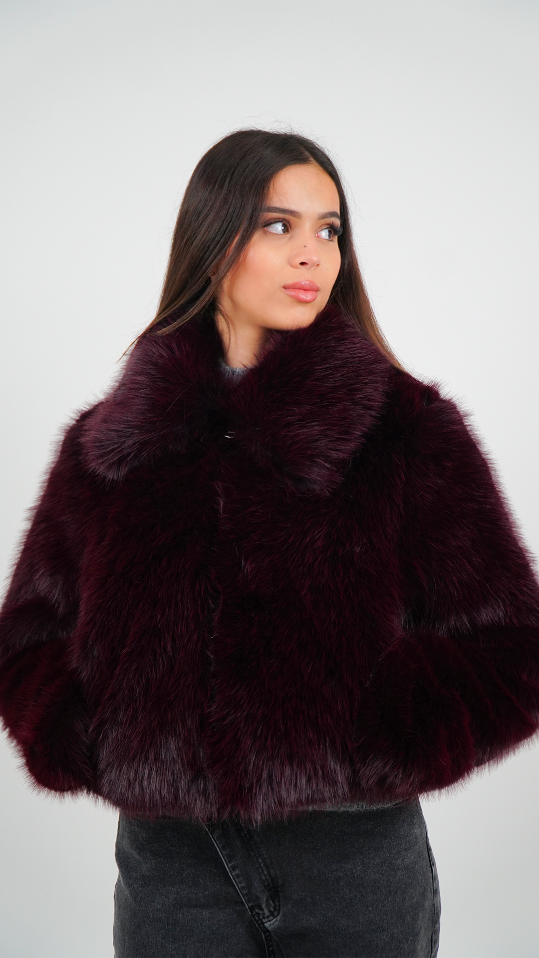 VESTE FEMME EN FAUSSE FOURRURE BORDEAUX