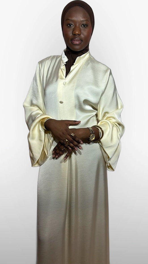 L'Abaya Satinée Perle – Crème