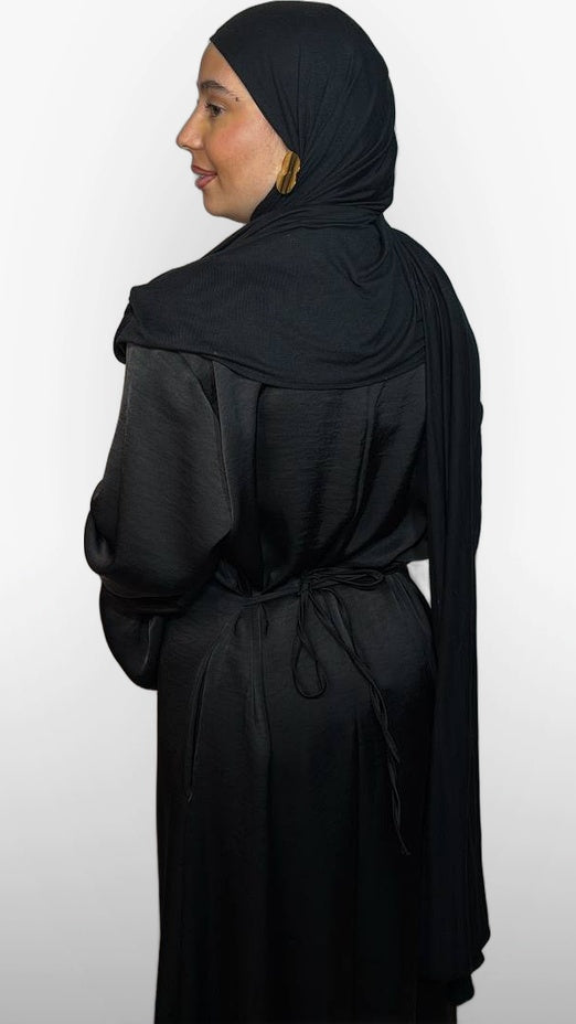 L'Abaya Ornée de Plumes – Vert Émeraude