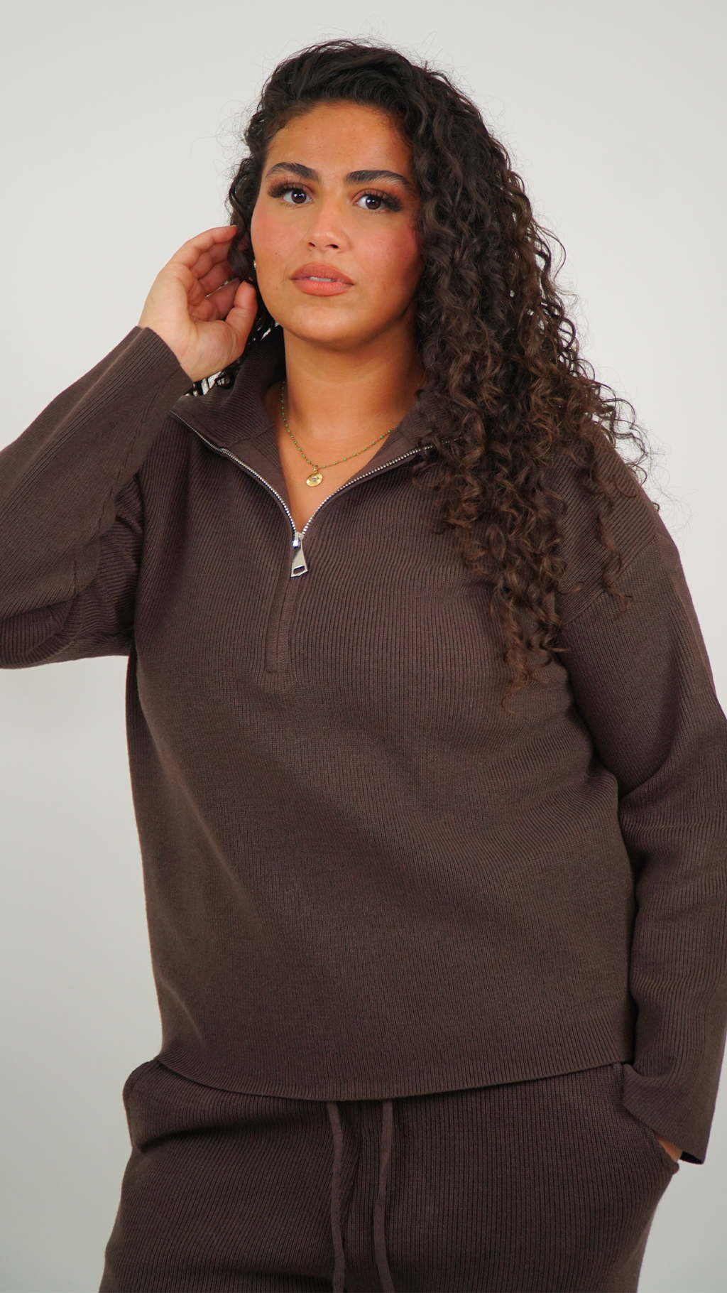 ENSEMBLE FEMME MARRON EN MAILLE DOUCE